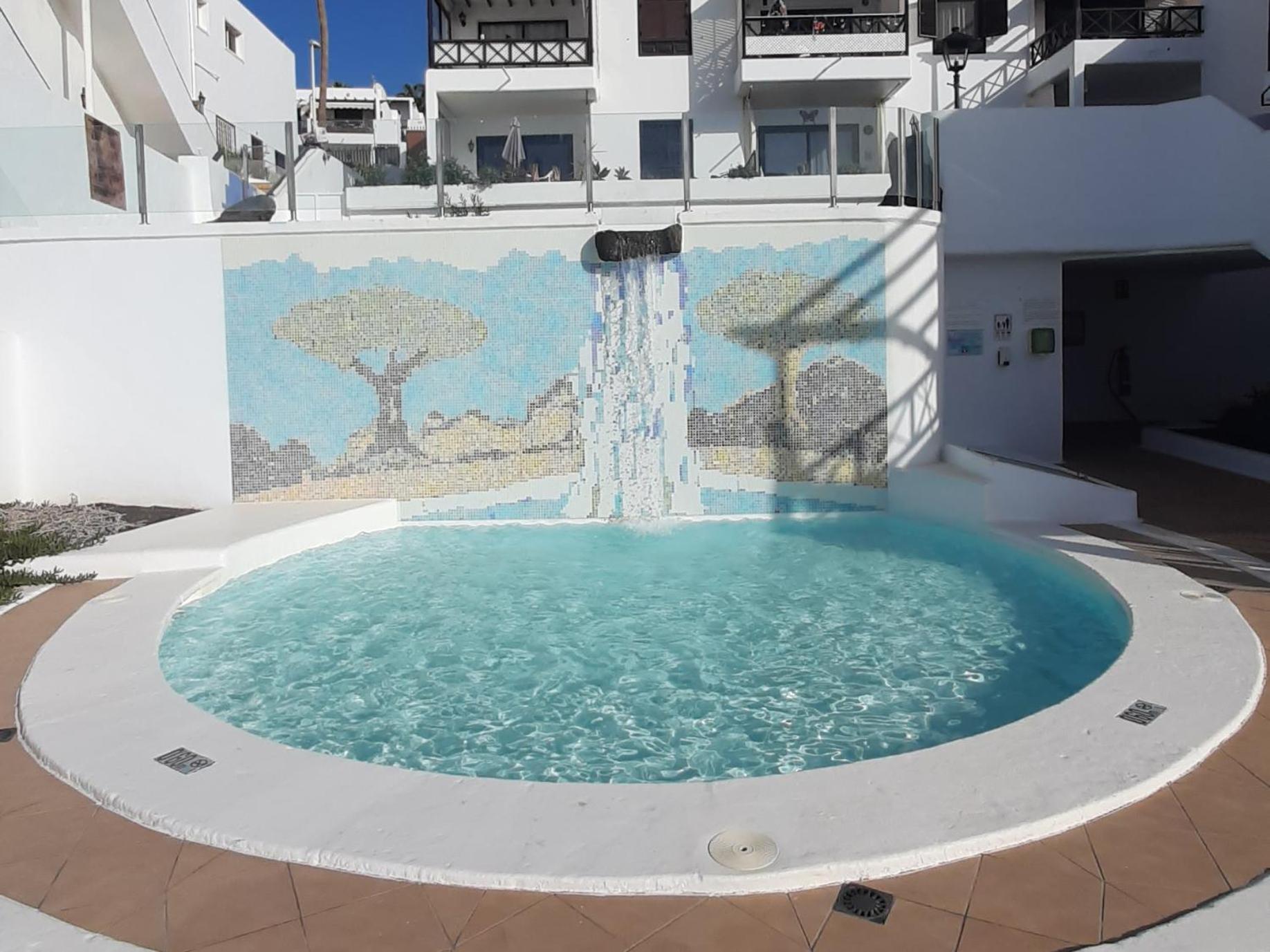 The White Dragos With Ocean View - Ac - Private Pool Apartment ติอาส ภายนอก รูปภาพ